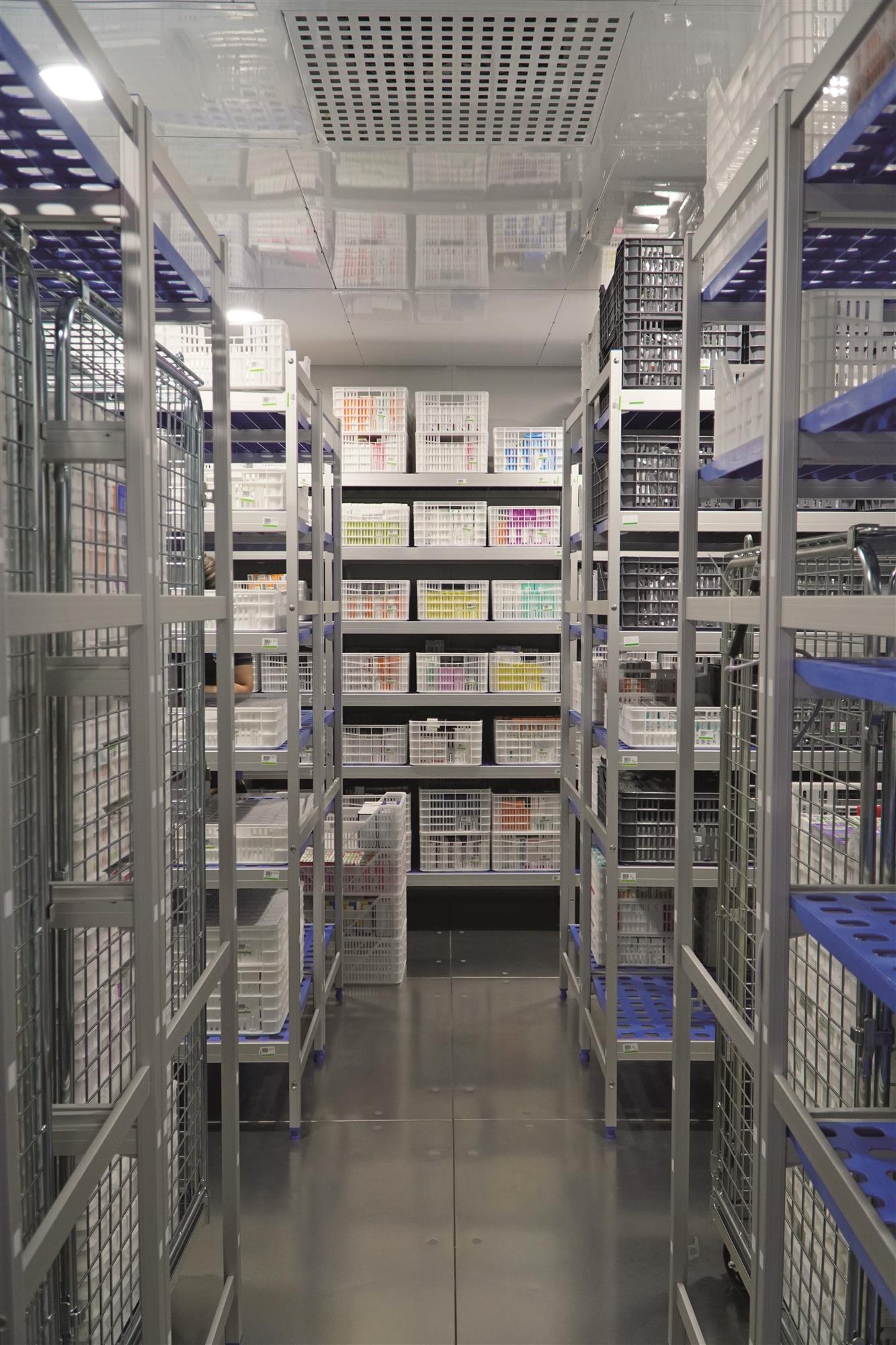 Memmert reach-in chambers, Aralab walk-in chambers, stability testing, pharma, bio chambers, climate chambers